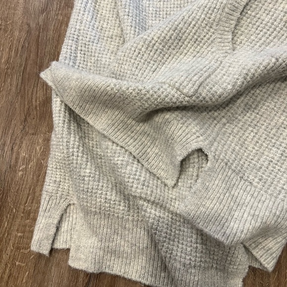 Madewell light grey waffle knit merino wool blend cardigan - Picture 6 of 10
